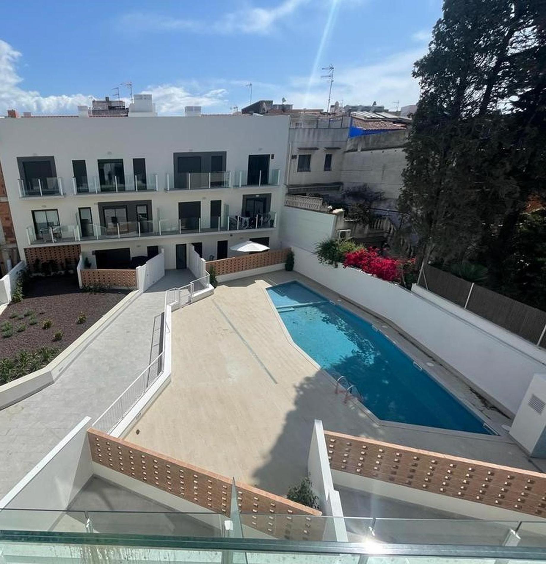 New Beside Sitges With Pool Beside Beach فيلانوفا إي لا خيلترا المظهر الخارجي الصورة